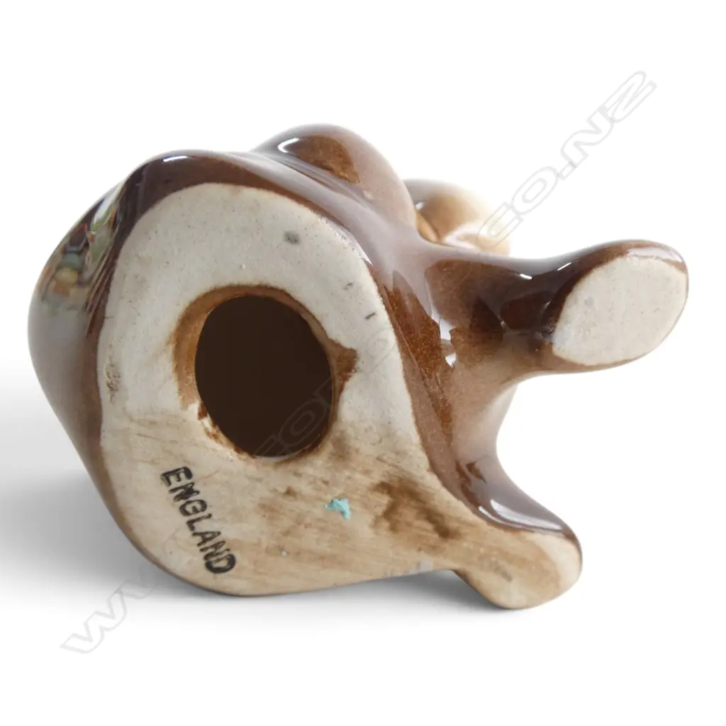 4 BESWICK MINIATURE RABBITS, H.50-80mm Image 1++