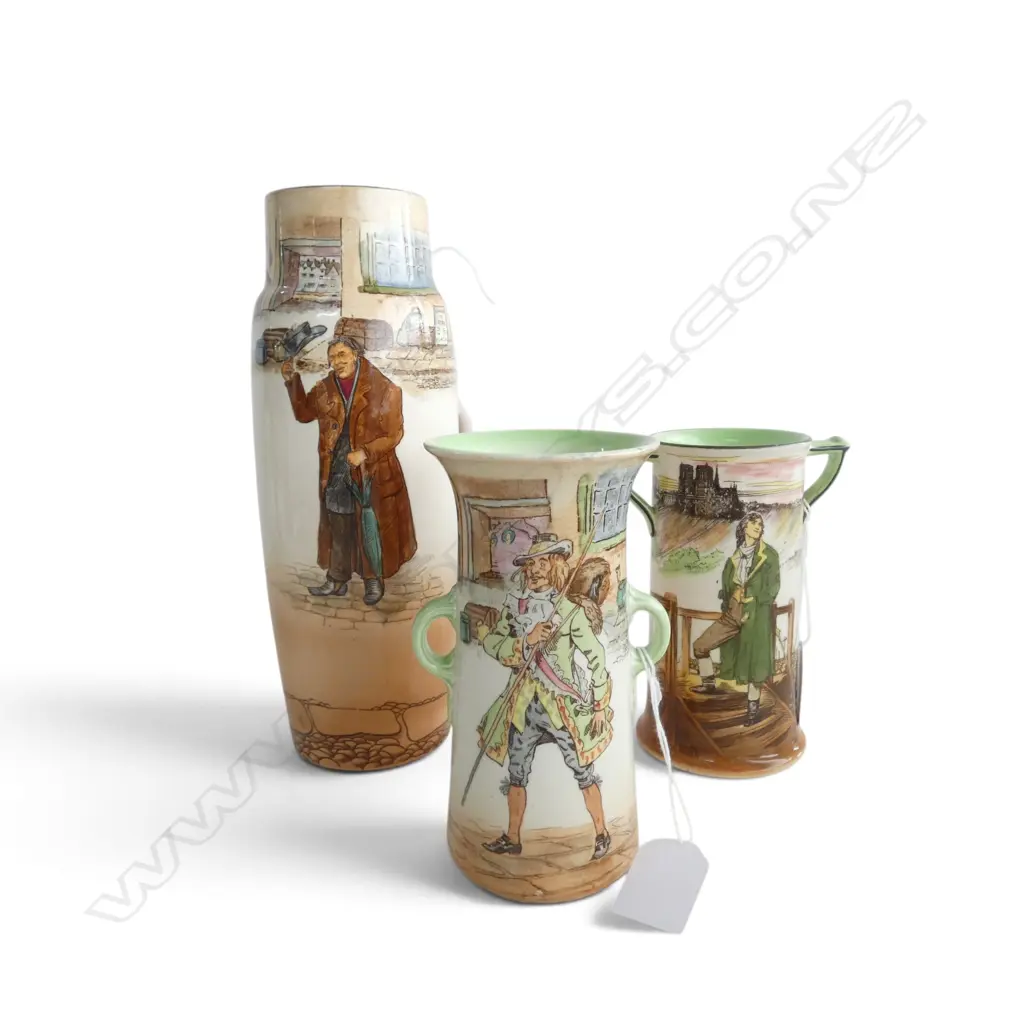 3 ROYAL DOULTON DICKEN'S WARE VASES, H.140/150/240mm Image 1++