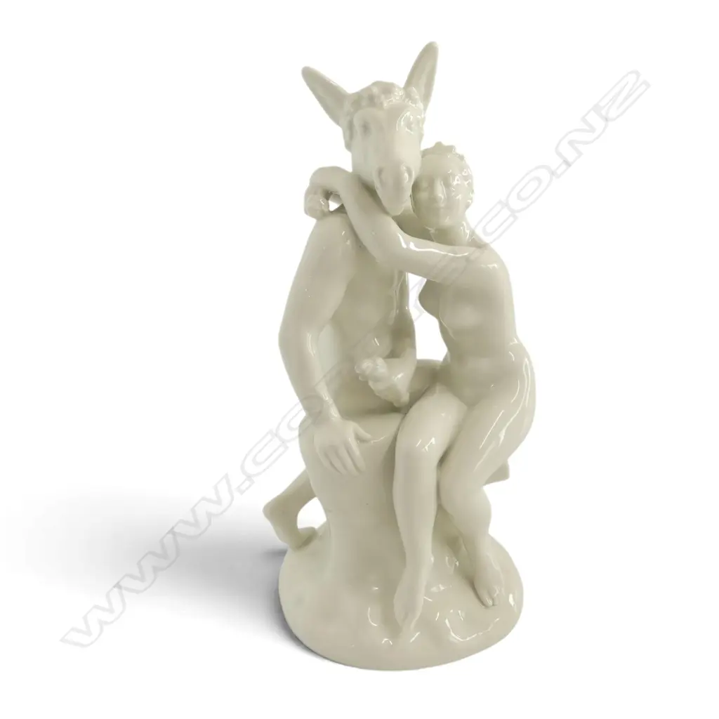 EARLY ROYAL COPENHAGEN WHITE PORCELAIN 'TITANIA AND BOTTOM' FIGURINE H.300mm Image 1++