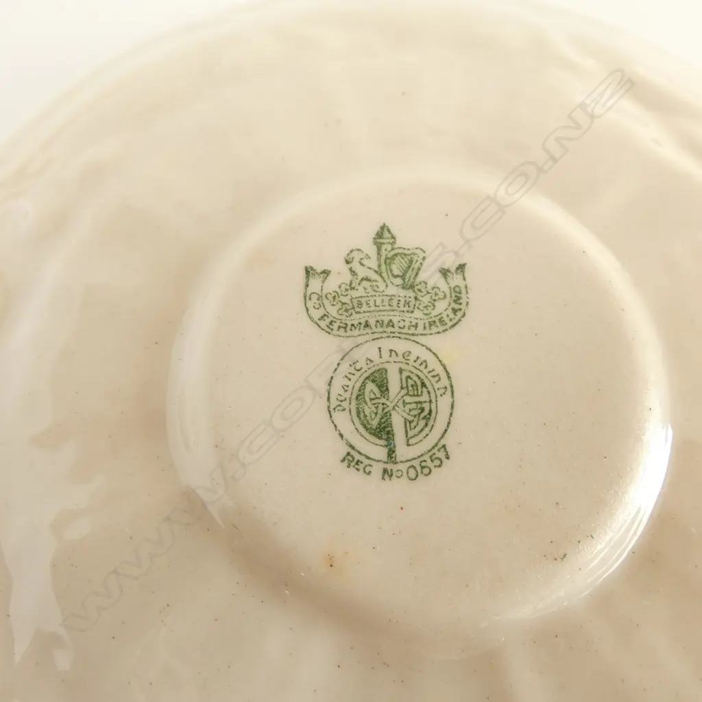 BELLEEK 'SCALLOP' SEASHELL TRIO Image 1++