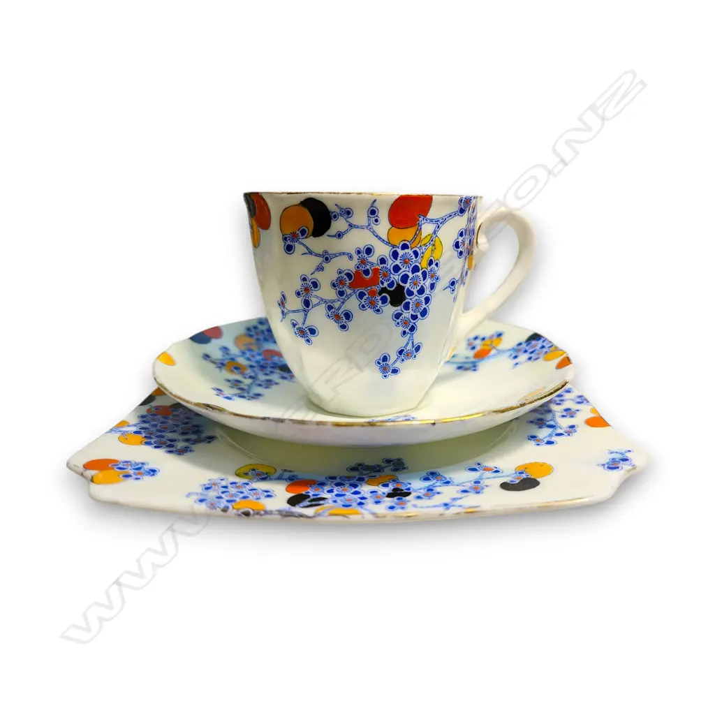 SET 3 ROYAL DOULTON CARNIVAL FINE BONE CHINA, CUP, SAUCER, AND SQUARE SIDE PLATE Image 1++