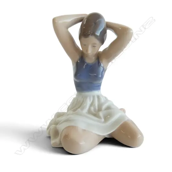 ROYAL COPENHAGEN FIGURINE girl dressing hair by John Galster 1969/74 H.120mm