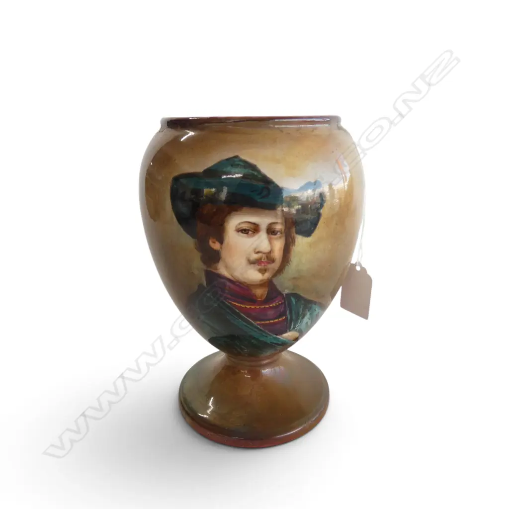 GRIMWADES HOLBIEN FAIENCE VASE 'PORTRIAIT OF REMBRANDT' SIGNED B AUSTIN base repaired H.190mm  Image 1++