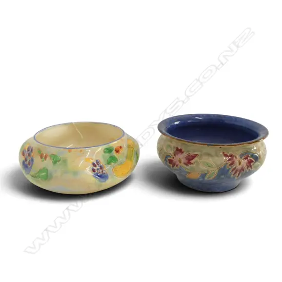 2 ROYAL DOULTON BOWLS W.220mm