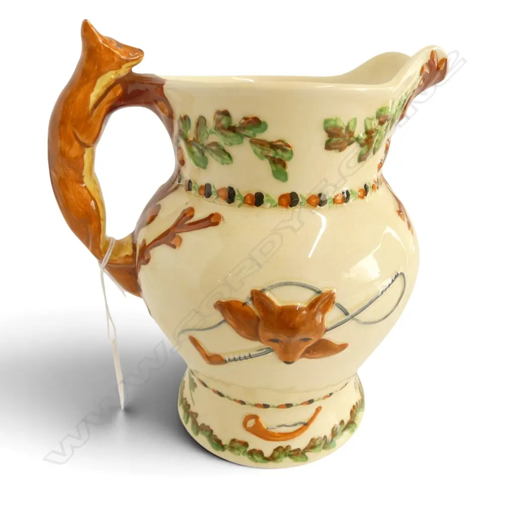 CROWN DEVON JOHN PEEL MUSICAL JUG H.200mm Image 1++