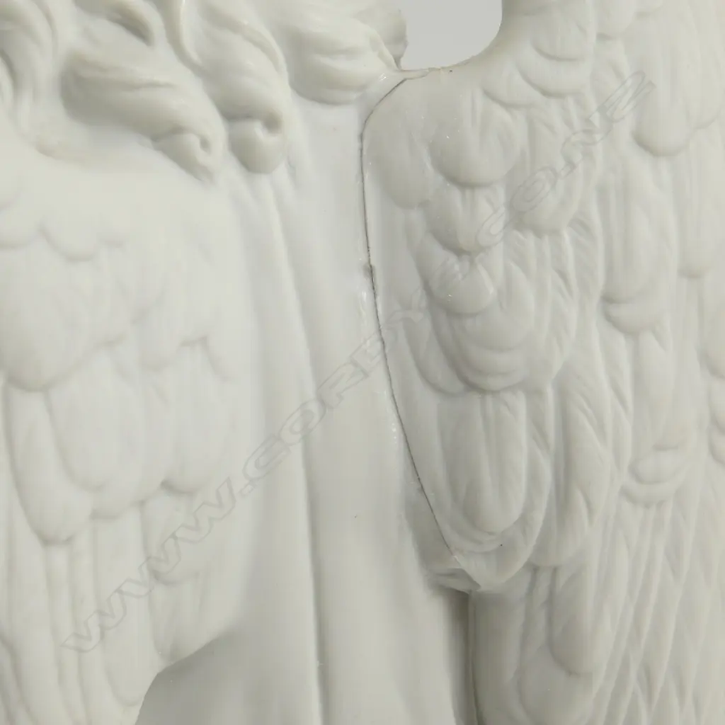 VICTORIAN PARIAN CHINA SEATED ANGEL FIGURE H310MM REPAIR TO WING Image 1++
