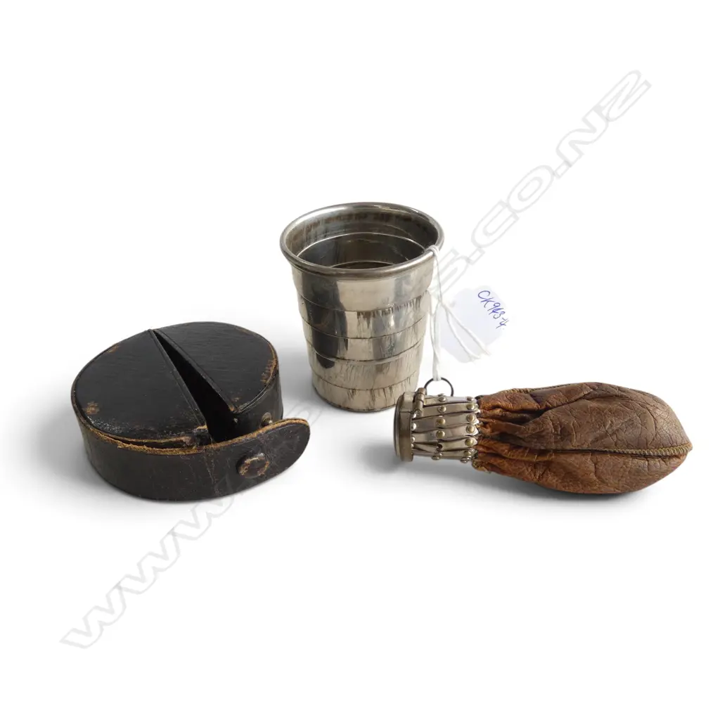 VINTAGE STEEL COLLAPSIBLE CUP in leather travel case + miser's purse Image 1++
