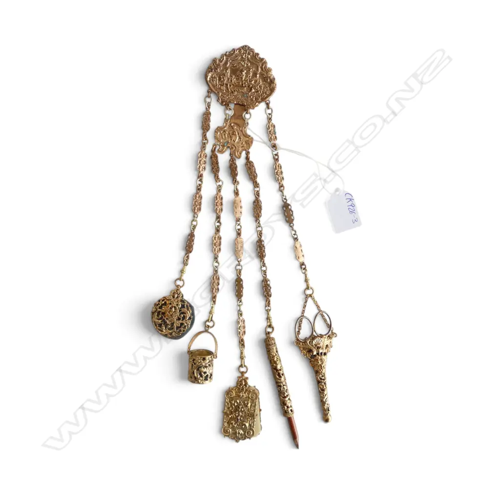 SILVER TONE CHATELAINE w. 5 ATTACHEMENTS L.330mm Image 1++