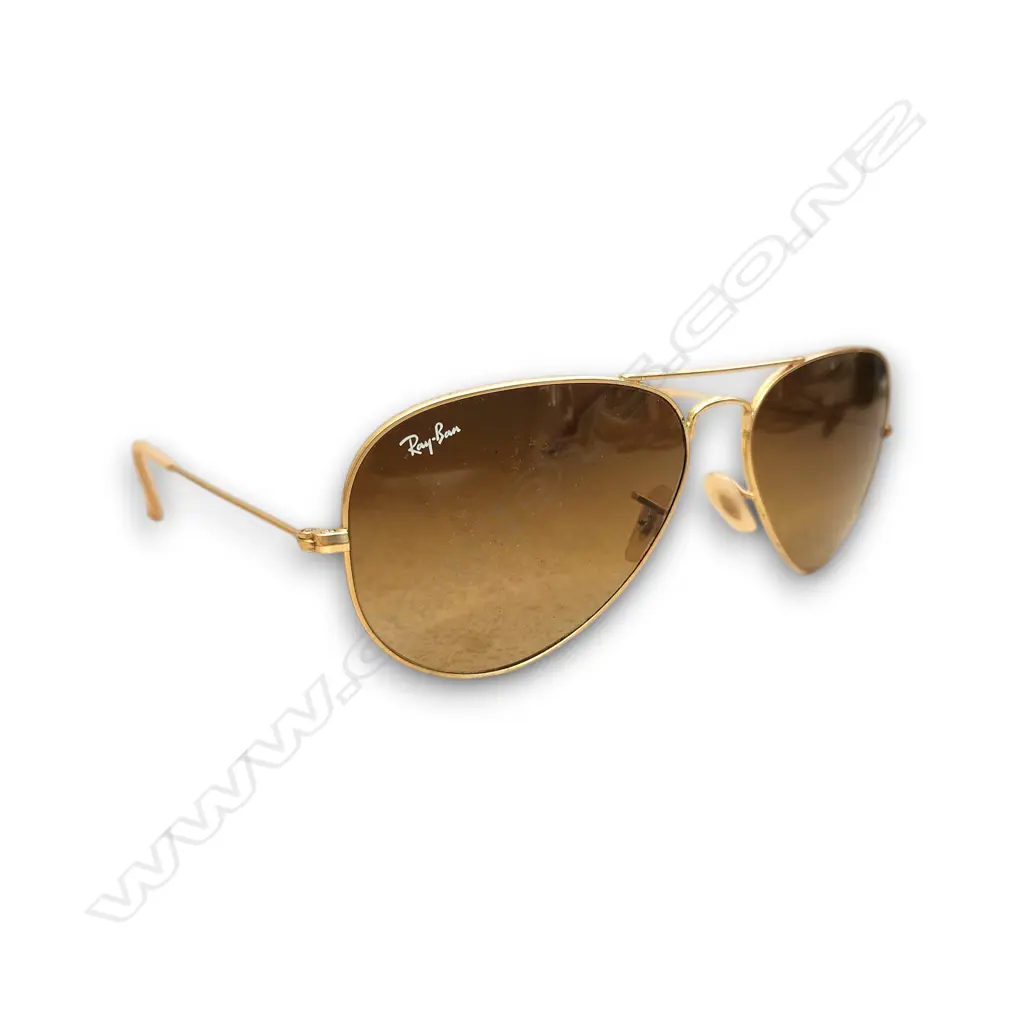 CLASSIC RAY-BAN AVIATOR SUNGLASSES GOLD METAL FRAME AND BROWN LENSES Image 1++