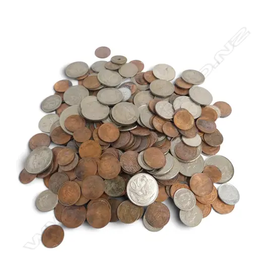 COLLECTION OF MOSTLY NEW ZEALAND COINS 
