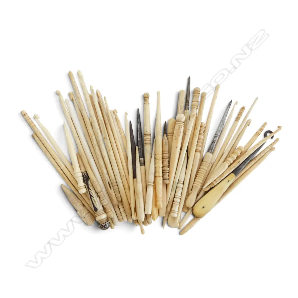 LG COLLECTION OF ANTIQUE BONE SEWING HOOKS  Image 1++