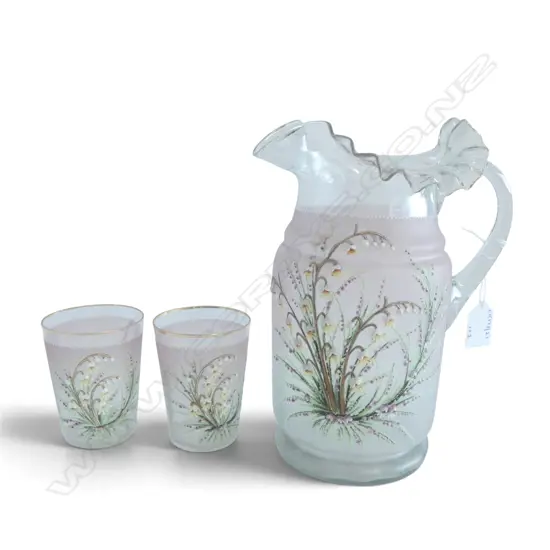EDWARDIAN GLASS JUG H250 & 2 MATCHING BEAKERS H100MM