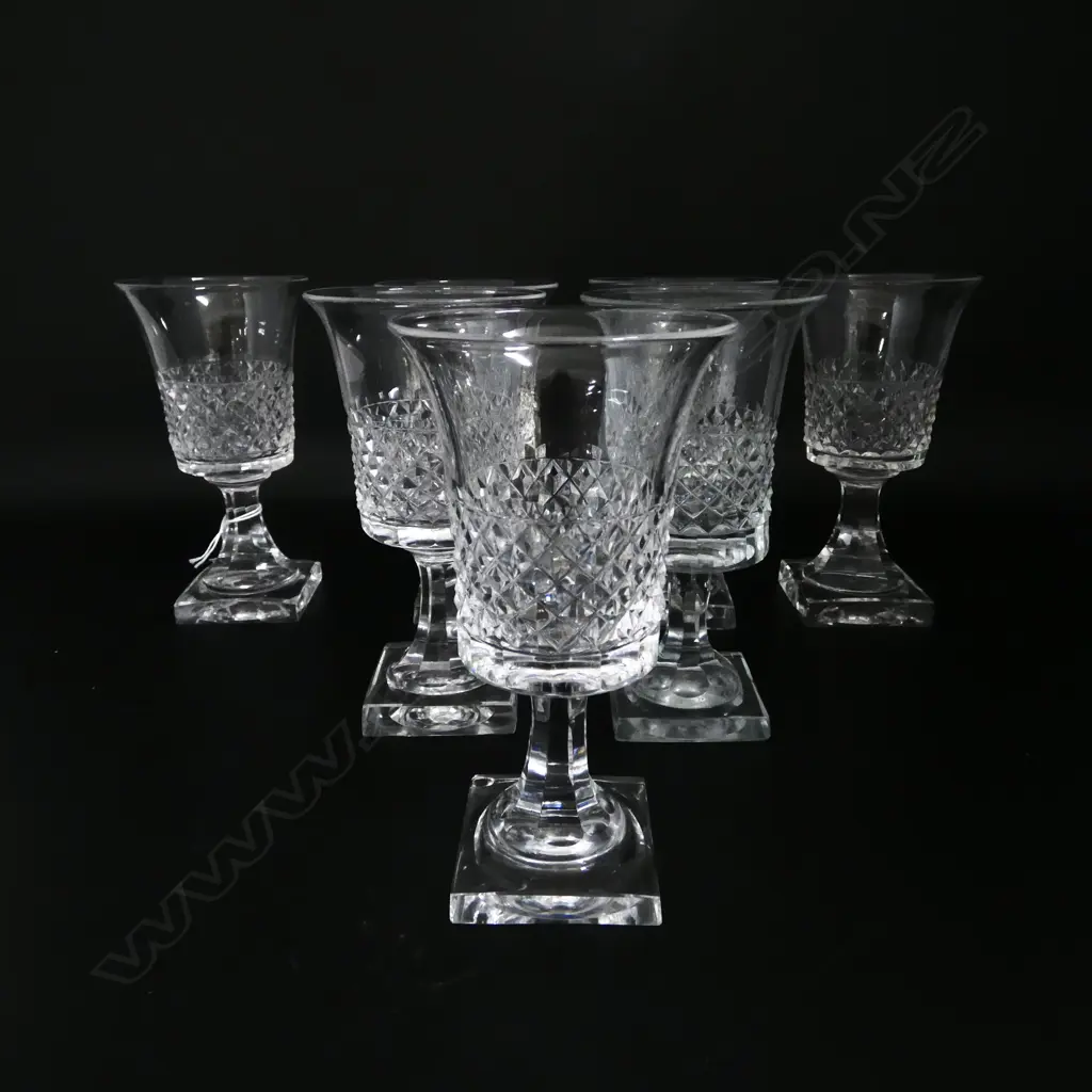 8 GEORGIAN STYLE ETCHED CRYSTAL GLASSES on sqaure bases H.125mm Image 1++