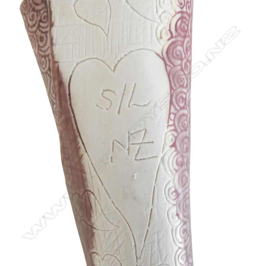 2 KEUM SUN LEE TRUMPET WALL VASES, L.300/340mm Image 1++