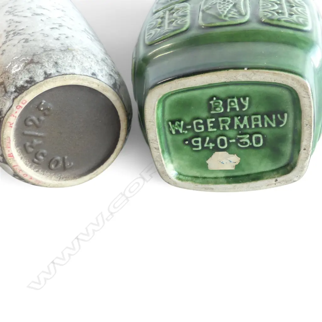 2 MID CENTURY WEST GERMAN VASES GREEN H310 RED & GREY H260MM Image 1++