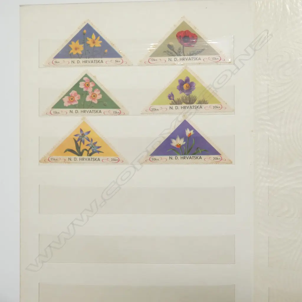 ASST. STAMP ALBUMS Image 1++