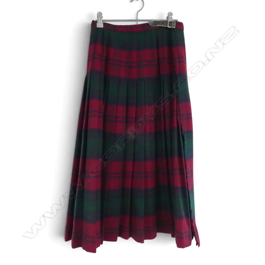 SCOTTISH KILT SKIRT; 70% CASHMERE, 30% WOOL SIZE 12 (MODERN 8) Image 1++