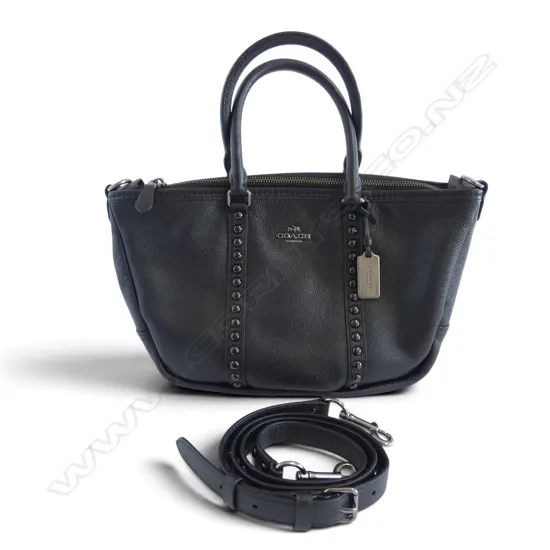 COACH BLK HANDBAG, shoulder strap, dust bag, unused, 350x230x08mm