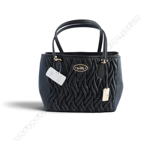COACH BLK SCRUNCHED LEATHER HANDBAG, unused, 250x300x150mm