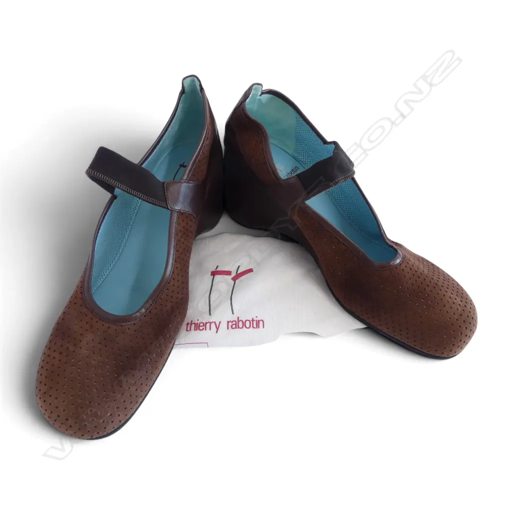 PR ITALIAN THIERRY REBOTIN SHOES, SZ W41, brown, unworn condition, ex SCARPA Image 1++
