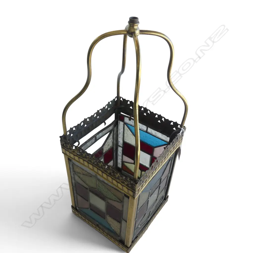 LEAD LIGHT LANTERN 200x200x560mm Image 1++