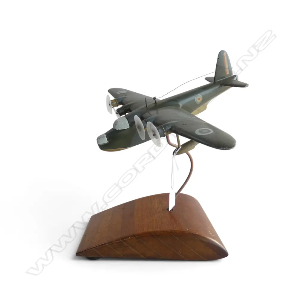 VINTAGE MODEL RAF PLANE ON OAK BASE H.400mm Image 1++
