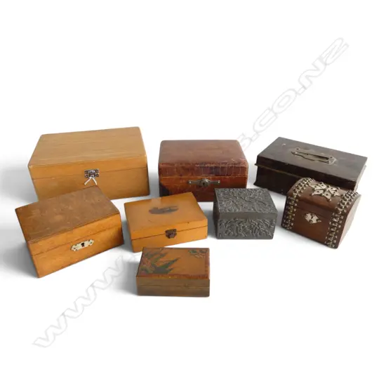 8 ANTIQUE / VINTAGE BOXES W.255mm