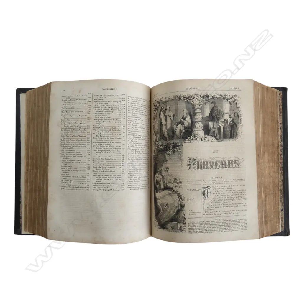 LG ANTIQUE BIBLE 260x320x105mm Image 1++
