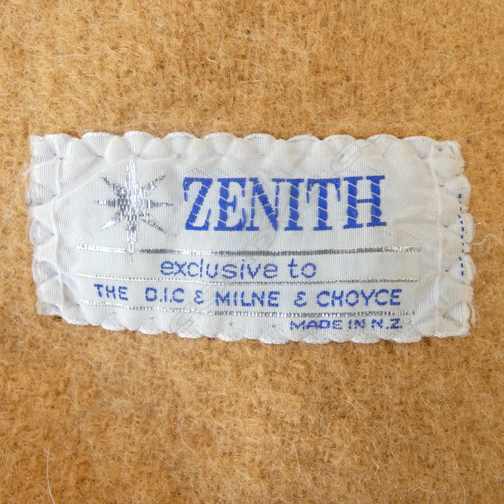 'ZENITH' WOOL BLANKET Image 1++