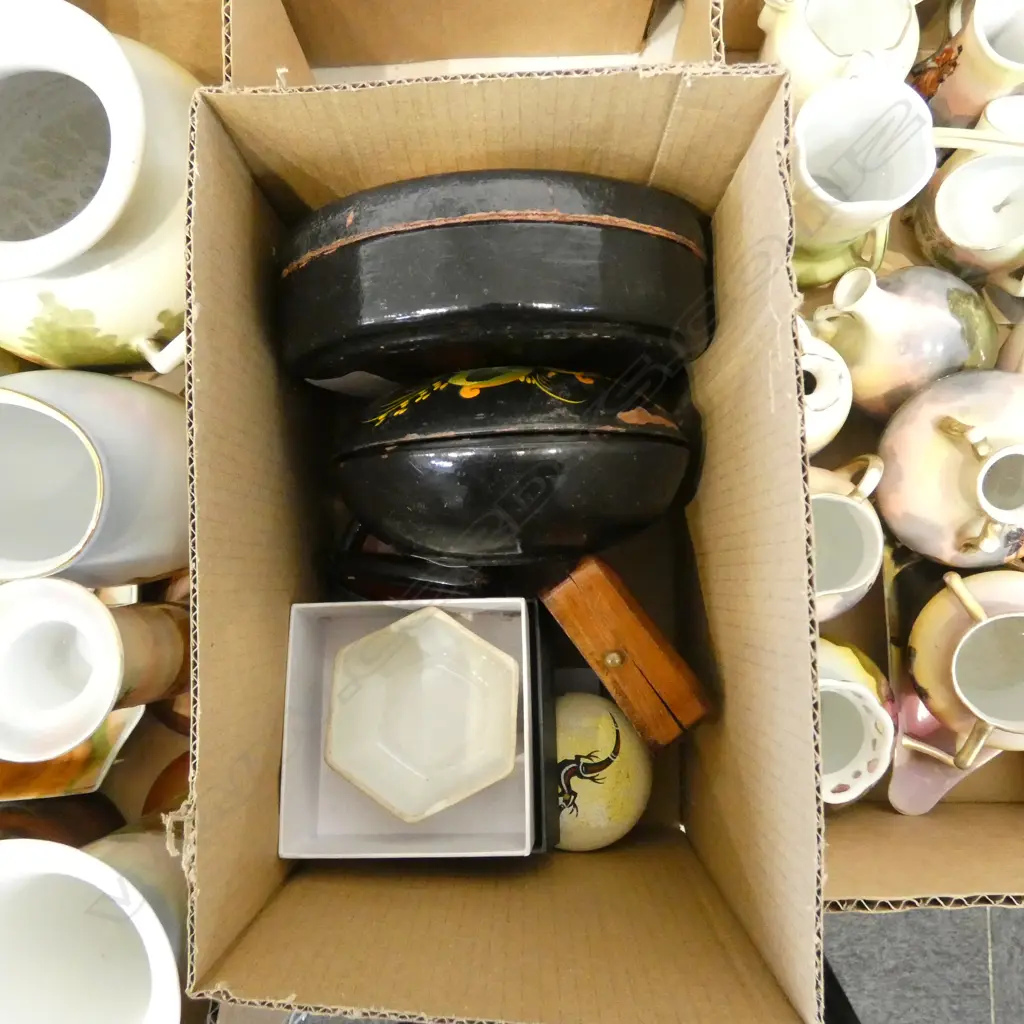 ASST. COLLECTIBLES Incl. LACQUER BOXES etc Image 1++