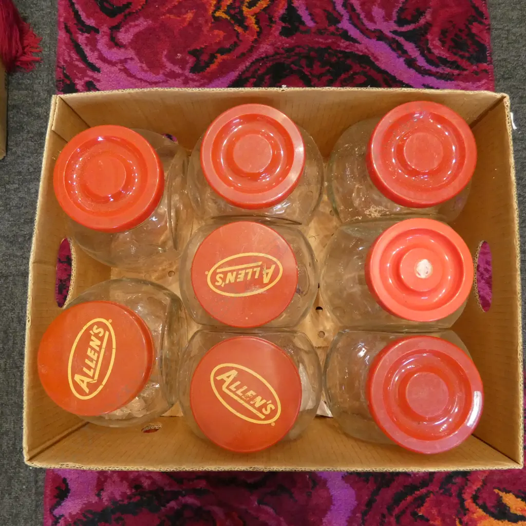 BOX OF 8 GLASS JARS Incl. Allen's lolly jars Image 1++