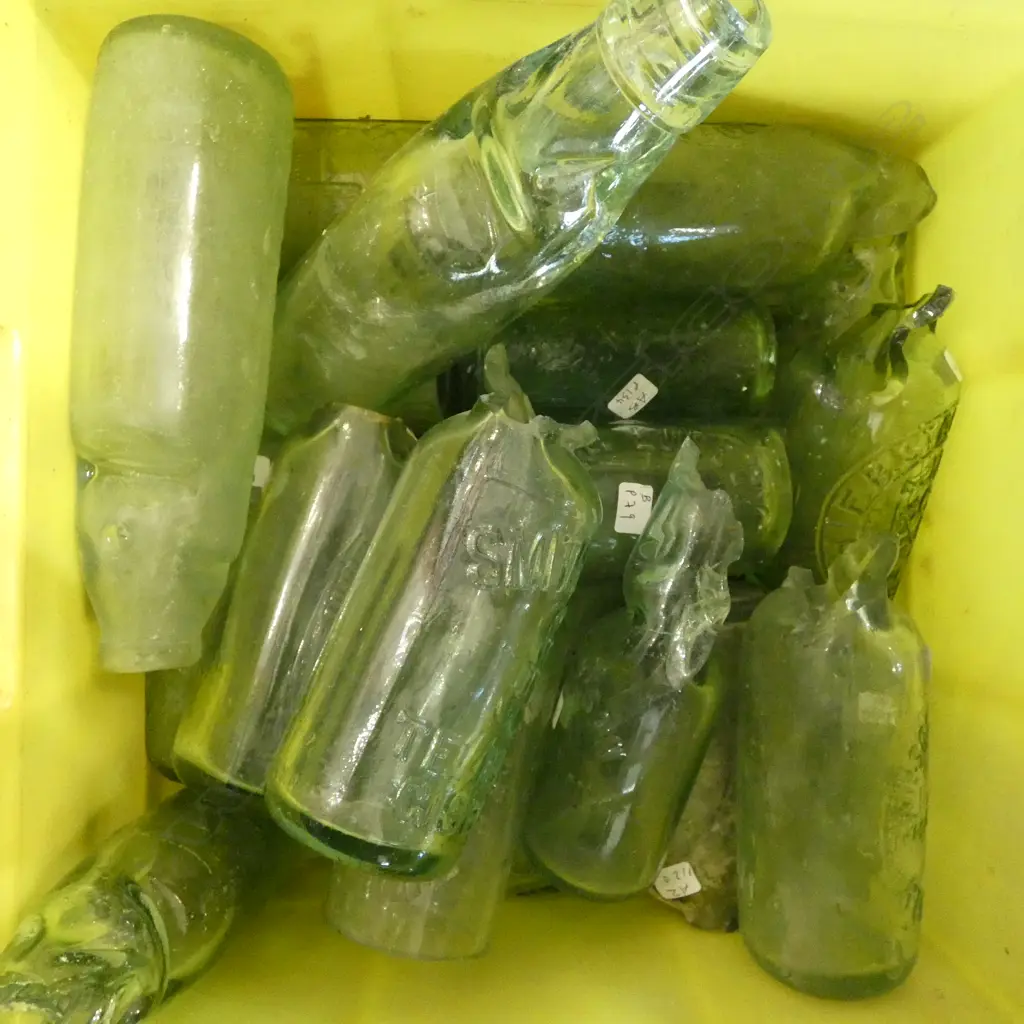 LG COLLECTION OF VINTAGE/ANTIQUE GLASS BOTTLES faults  Image 1++