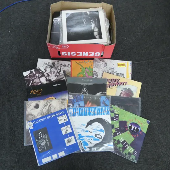 BOX OF ASST. LPs 