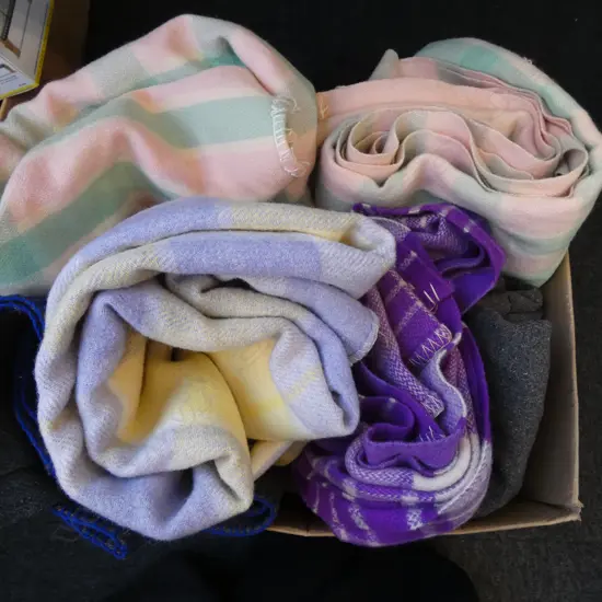 WOOL BLANKETS