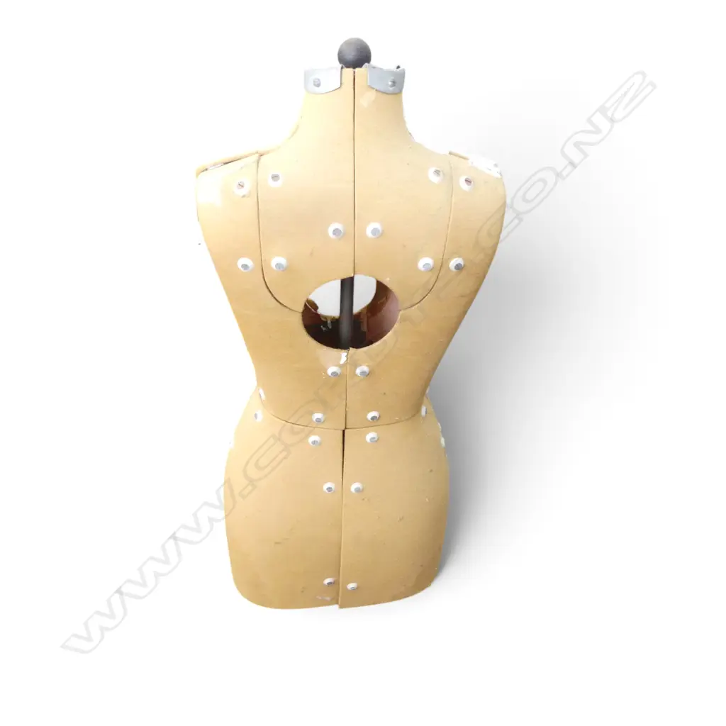 MANNEQUIN FORM w. MOSAIC DECORATION H.750mm Image 1++