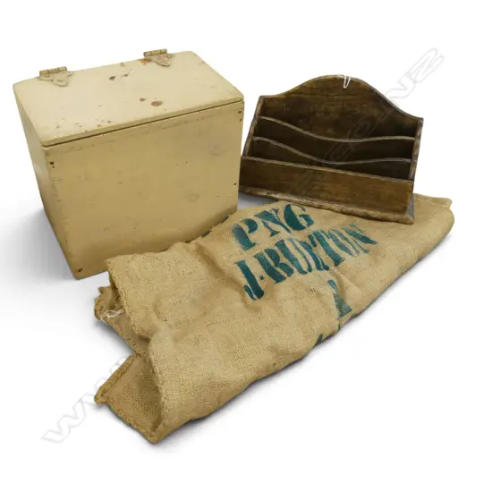 PAINTED WOODEN BOX W.285mm + WOODEN LETTER HOLDER