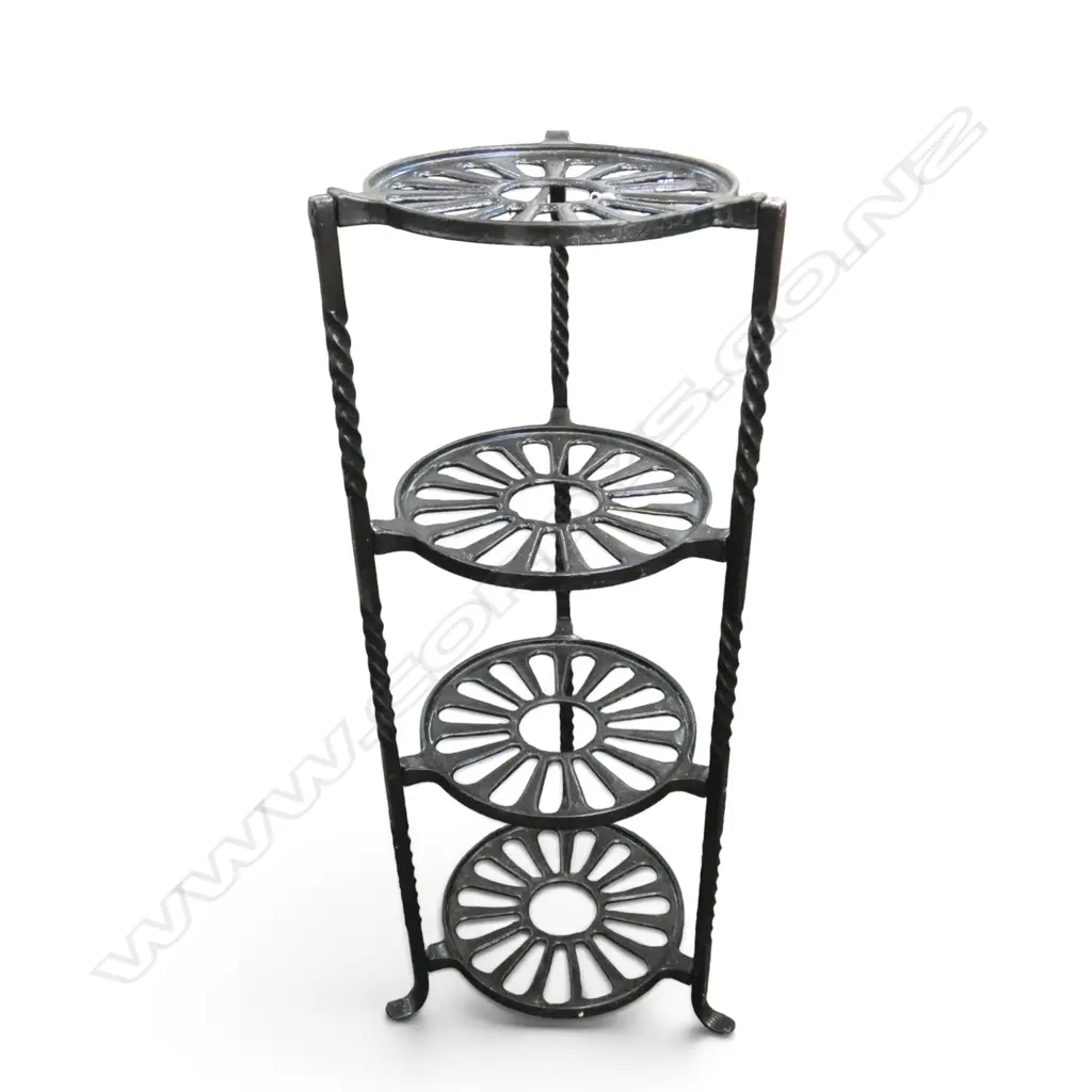 FRENCH CAST IRON POT RACK H.765mm Image 1++