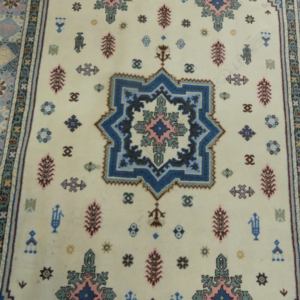 HAND KNOTTED WOOL PILE RUG 2400x1600mm Image 1++