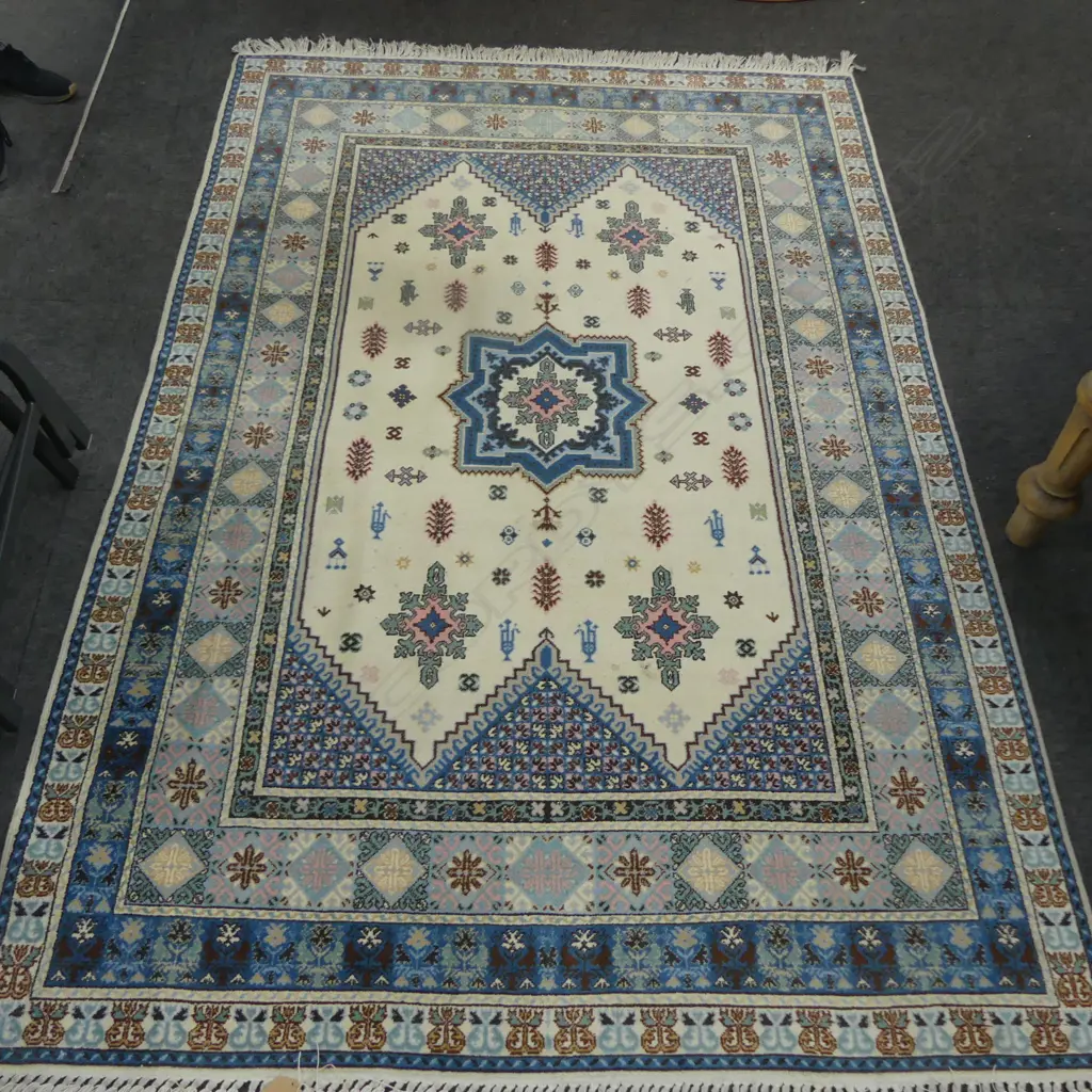 HAND KNOTTED WOOL PILE RUG 2400x1600mm Image 1++