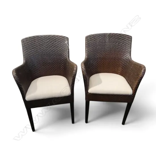 PR WICKER ARMCHAIRS w. cushions H.910mm