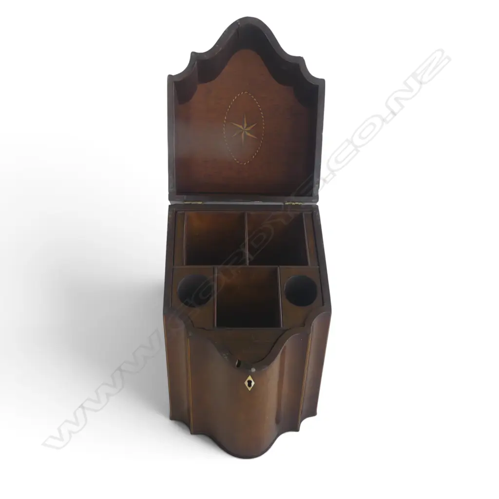 ANTIQUE MAHOGANY KNIVE BOX 220x220x350mm Image 1++