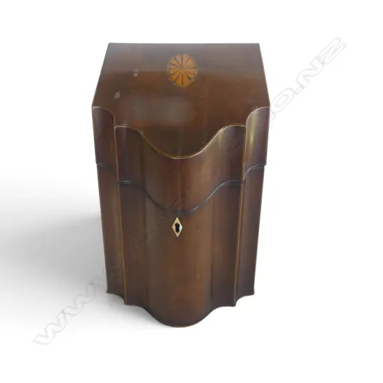 ANTIQUE MAHOGANY KNIVE BOX 220x220x350mm