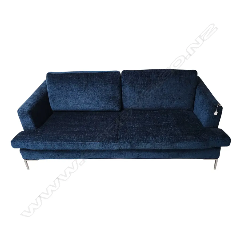 MODERN THREE-SEATER SOFA UPHOLSTERED IN RICH BLUE VELVET, FEATURING SLEEK ACCENT METAL LEGS 2000 L x 1000 D mm Image 1++