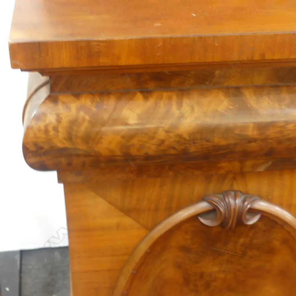 QUALITY WILLIAM IV flame MAHOGANY twin pedestal SIDEBOARD 1680 x 650x1250mm. A good example in good condition. Image 1++