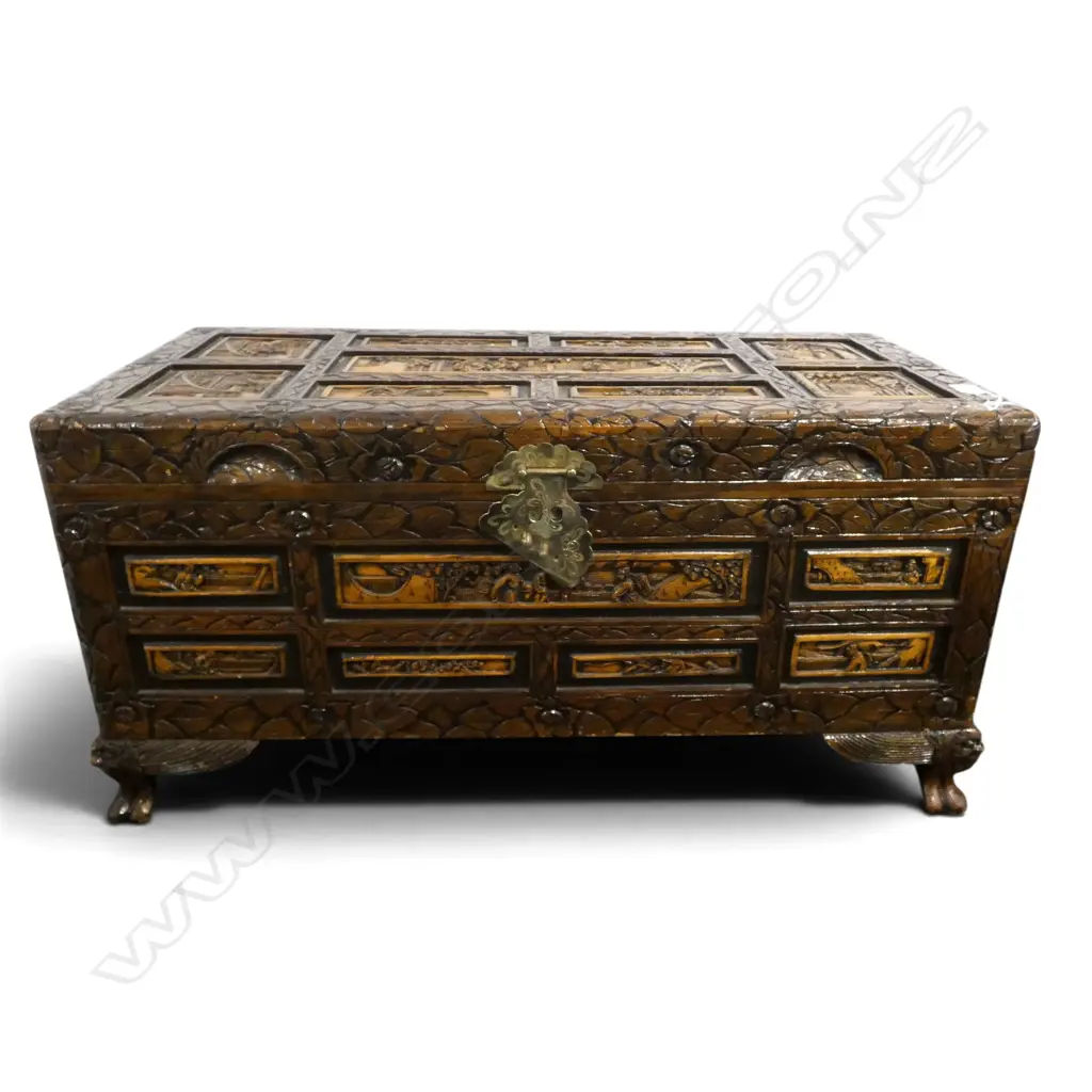 CAMPHOR CHEST 880x410x440mm Image 1++