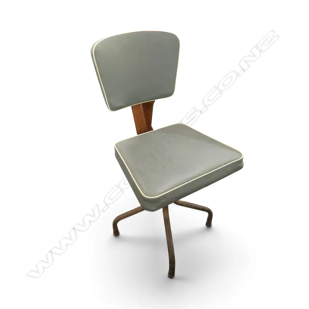 CHAS. JUDD OFFICE CHAIR Image 1++