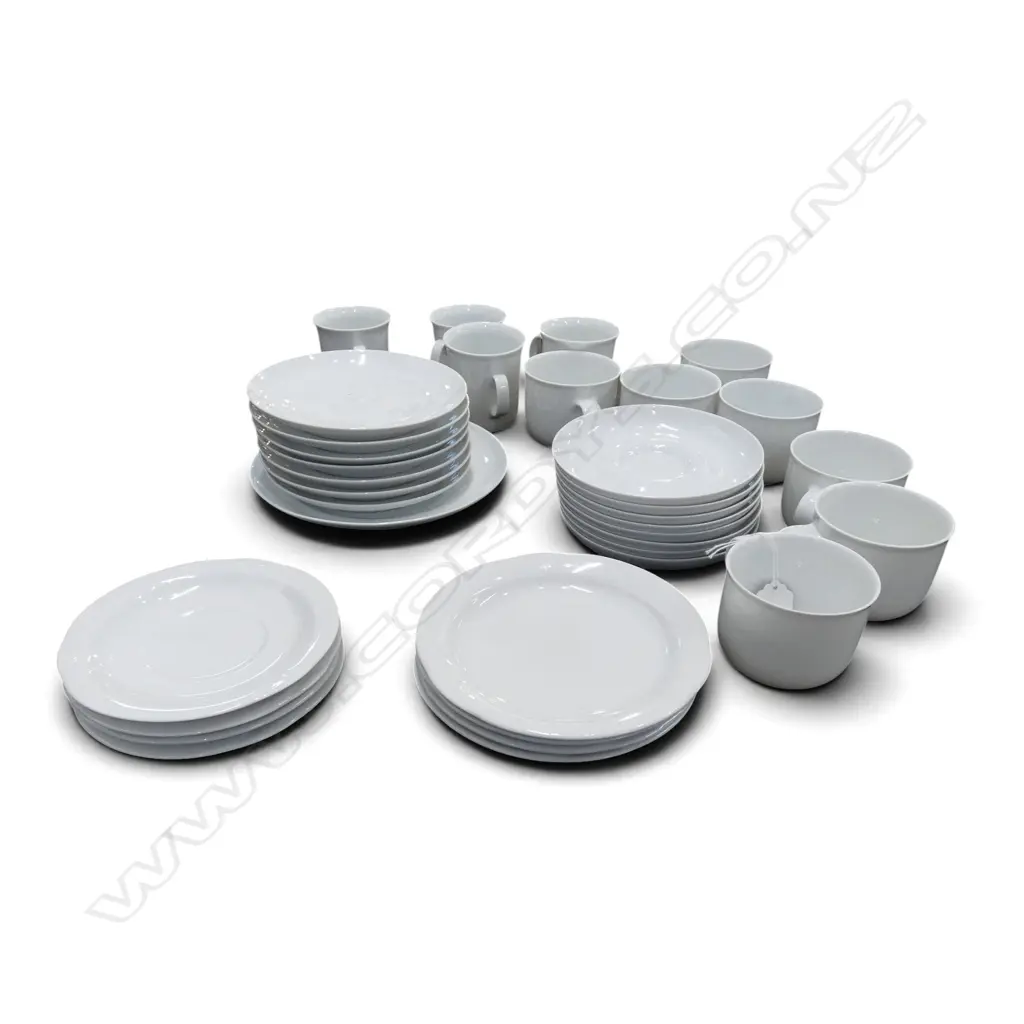 ASST. WHITE CHINA Incl. HUTCHENREUTHER  Image 1++