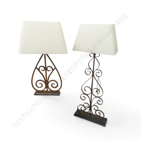 2 METAL STANDARD LAMPS w. SHADES H.1640mm