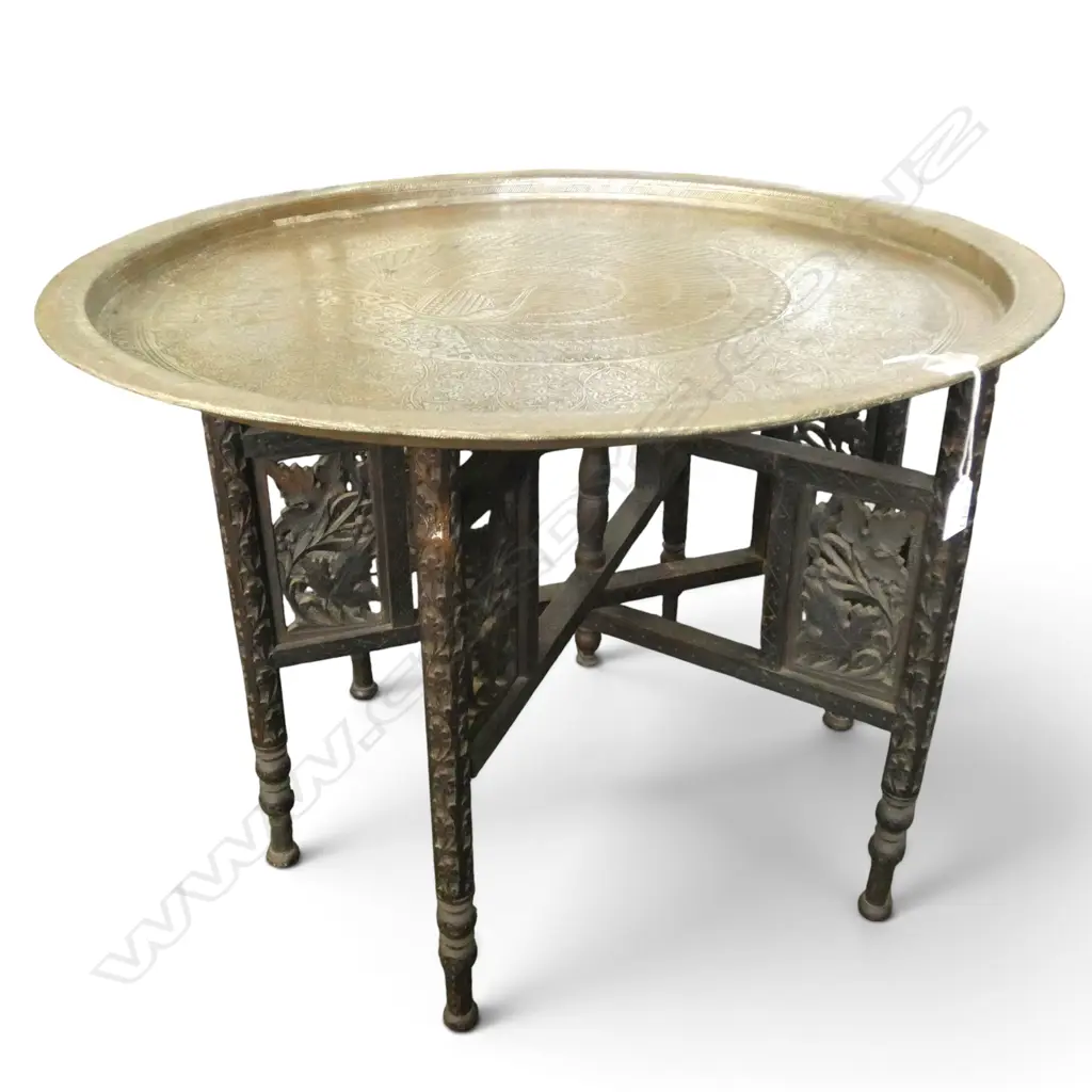 BRASS TRAY TABLE H.525mm, 725mm dia Image 1++
