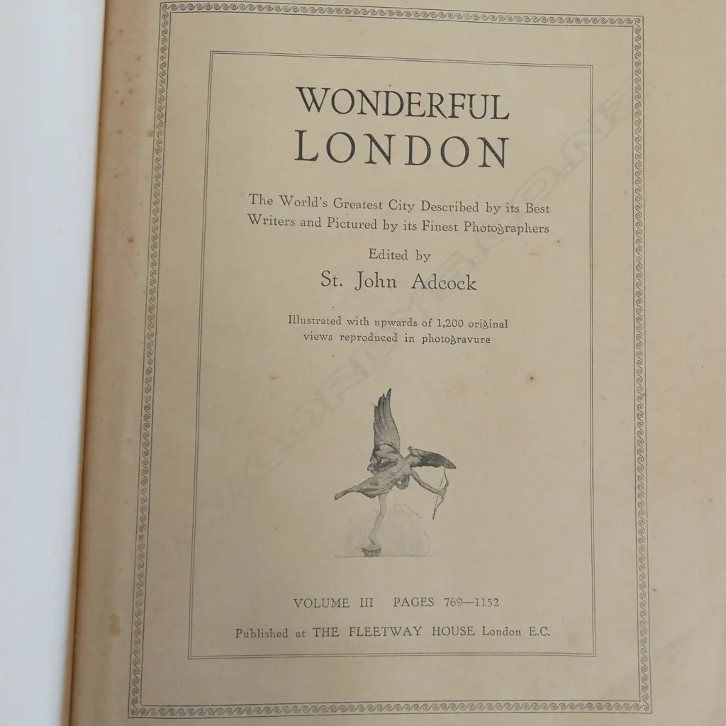 WONDERFUL LONDON Vols. I & III Image 1++